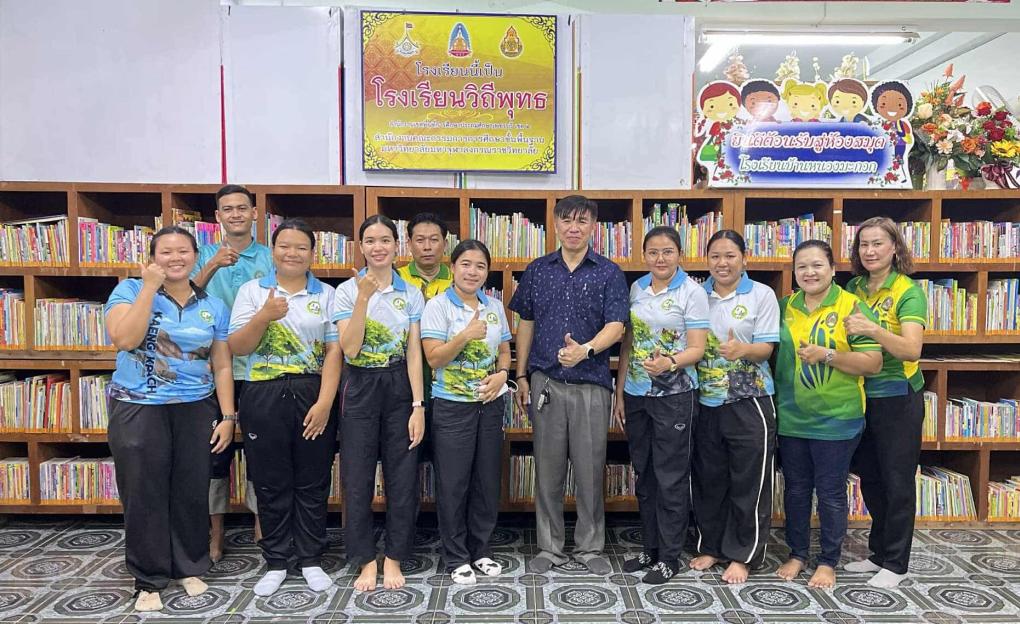 สำนักวิทยบริการและเทคโนโลยีสารสนเทศ ลงพื้นที่ดำเนินโครงการบริการวิชาการพัฒนาห้องสมุดโรงเรียนและชุมชนท้องถิ่น โดยการพัฒนาห้องสมุดโรงเรียนโรงเรียนบ้านหนองมะกอก อำเภอแก่งกระจาน จังหวัดเพชรบุรี
